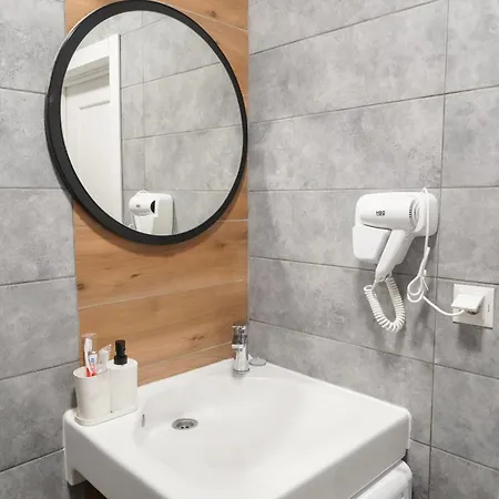 Myfreedom Апартаменти Метро Почайна Kiew Exterior foto