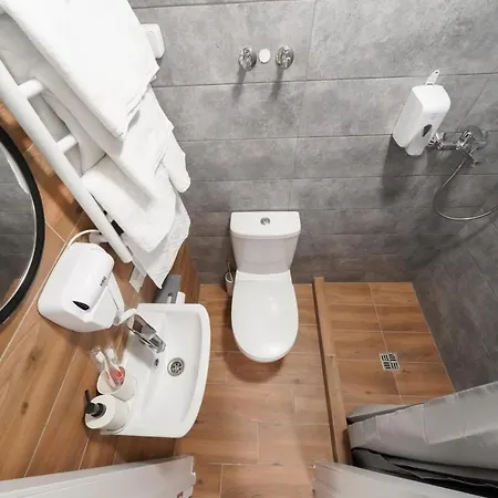 Myfreedom Апартаменти Метро Почайна Kiew Zimmer foto